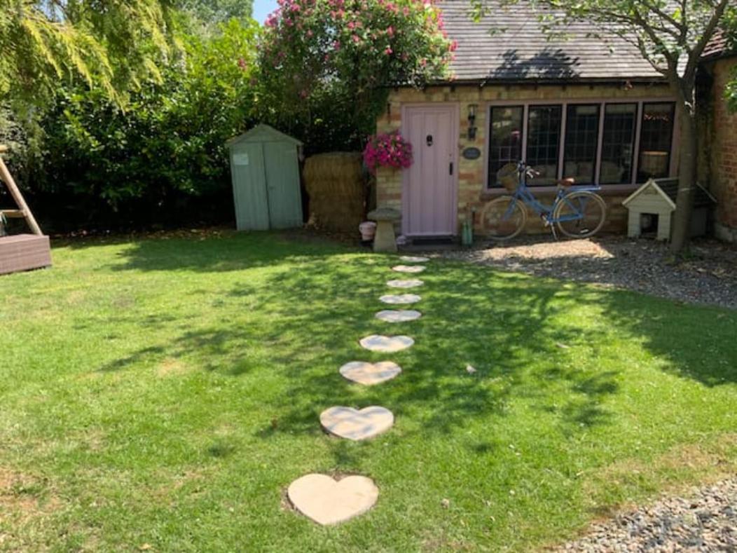 Piglet Cottage Pebworth Екстериор снимка